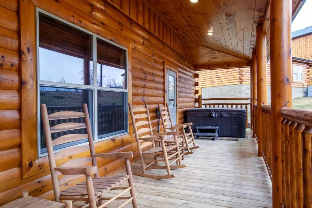 Swimming Bears Lodge 1 with Indoor Pool and Hot Tub