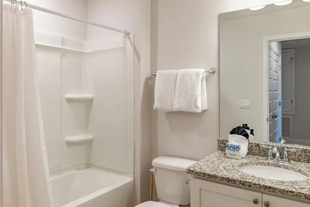 Santa Rosa Hideaway by Avantstay Pet Friendly 6 Mins to Beach!