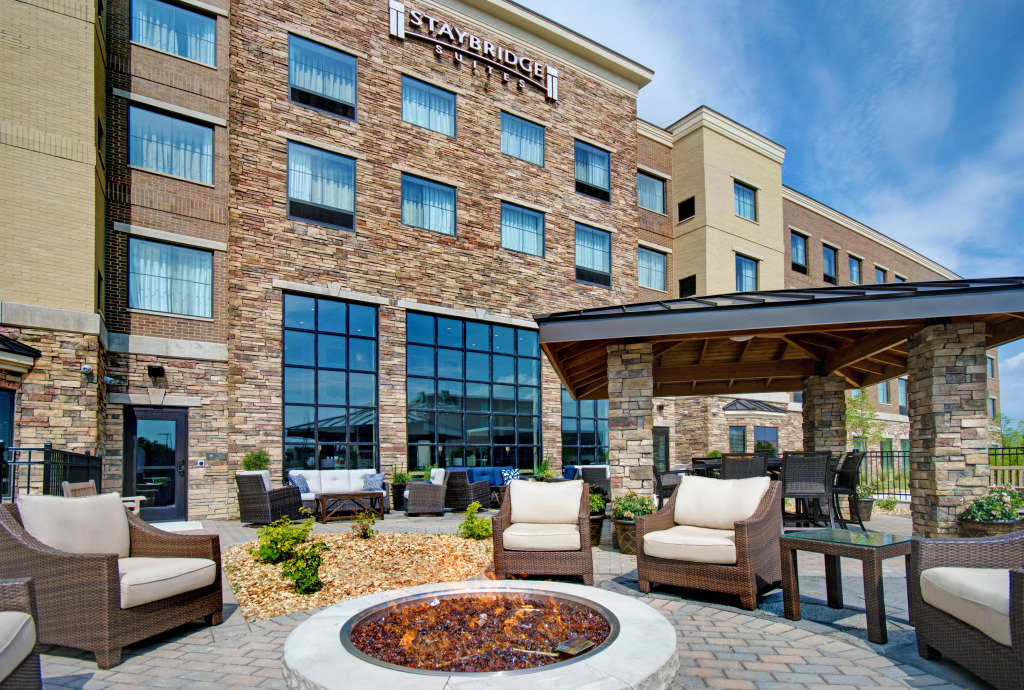 Staybridge Suites Sterling Heights - Detroit Area by IHG