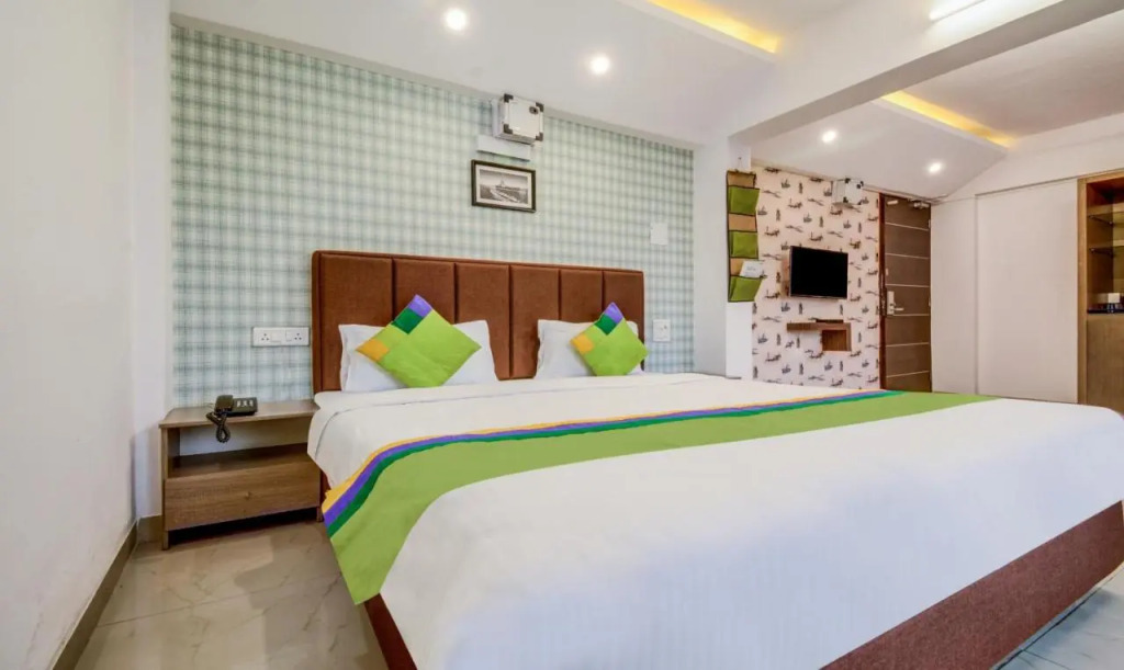 Treebo Iris Suites