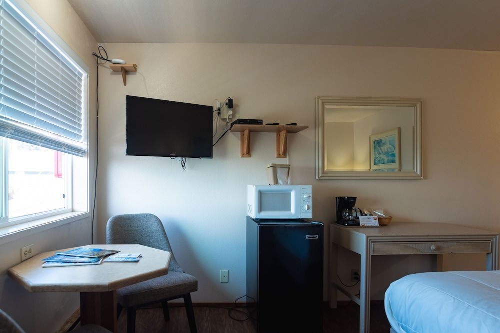 Terimore Bayfront Inn