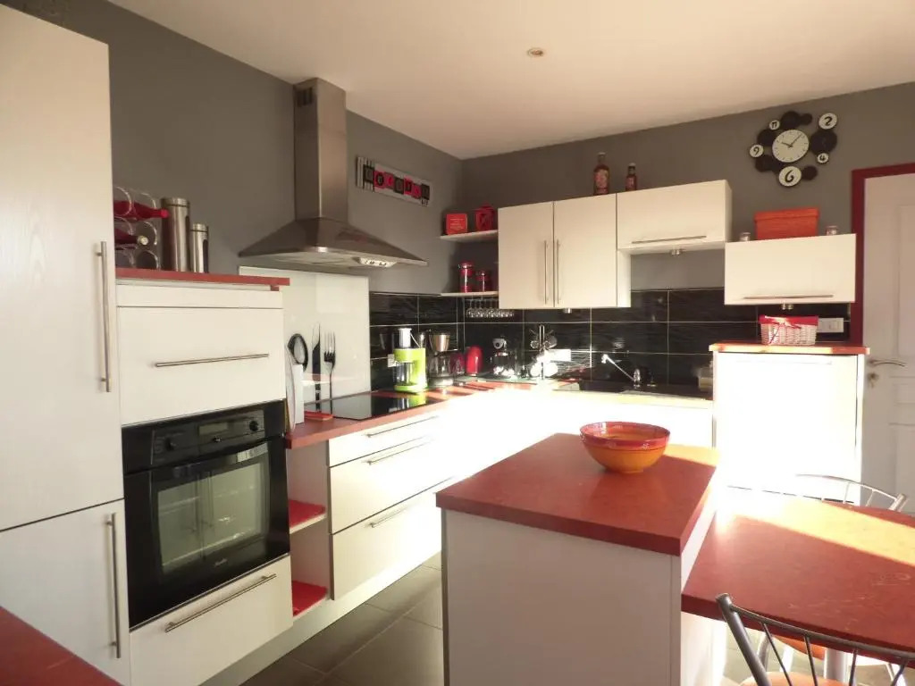 Villa Saint-Hilaire-de-Riez, 6 pièces, 8 personnes - FR-1-428-120