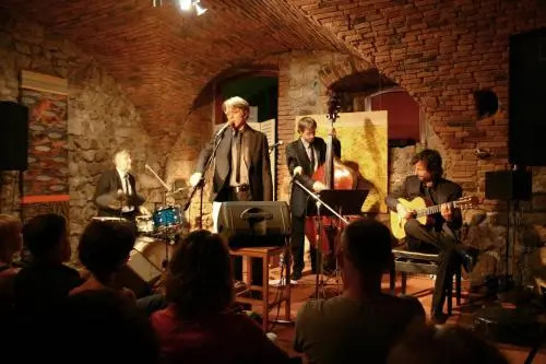 MuziKafe - Home of Culture