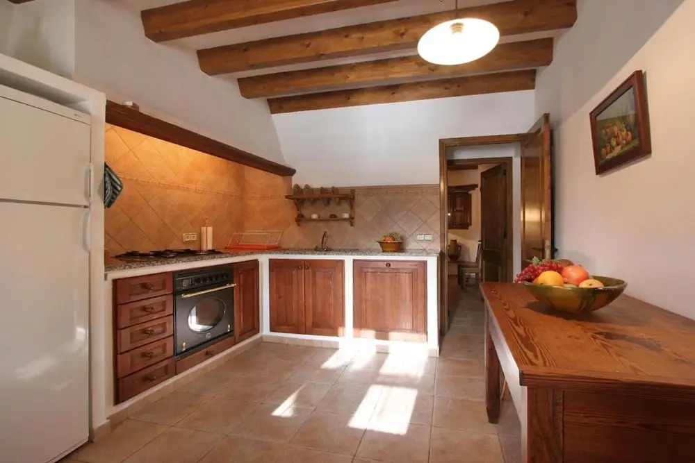 Villa - 3 Bedrooms with Pool and WiFi - 103142