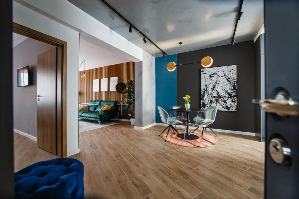 Central Designer Loft at EAS Residence