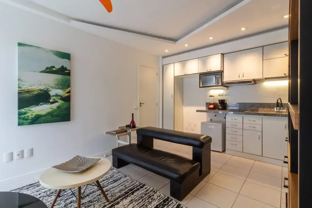 House Overlooking Rodrigo de Freitas Lagoon VR2