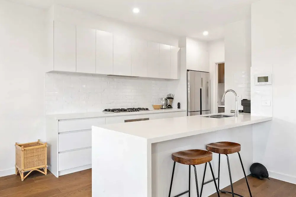 Bright 2-bed Glenroy Home With Courtyard