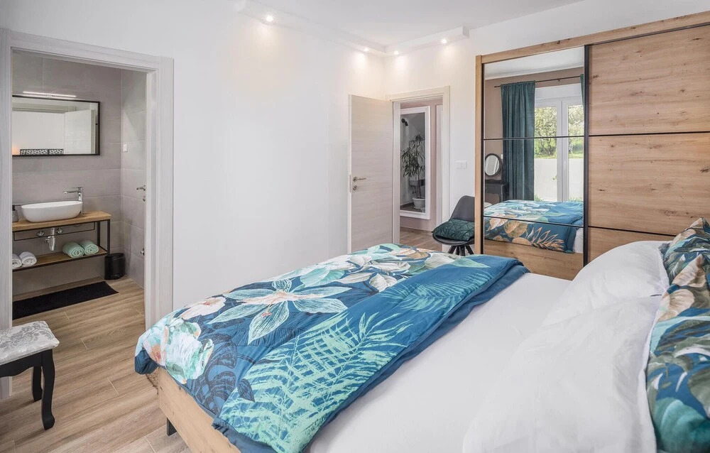 Beautiful Home in Pula With Outdoor Swimming Pool, Wifi and 3 Bedrooms