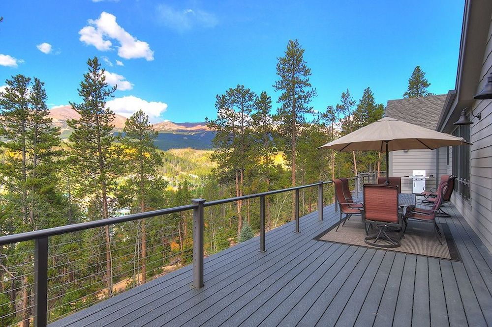 The Breck Escape 6 Bedrooms 5.5 Bathrooms Home
