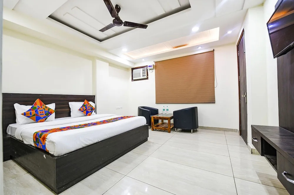 FabHotel Rose Residency