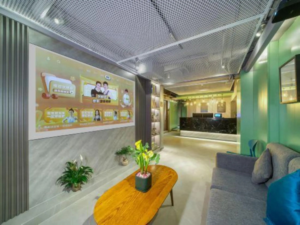 Hanting Hotel -Shanghai Lujiabang Road Subway Station Branch