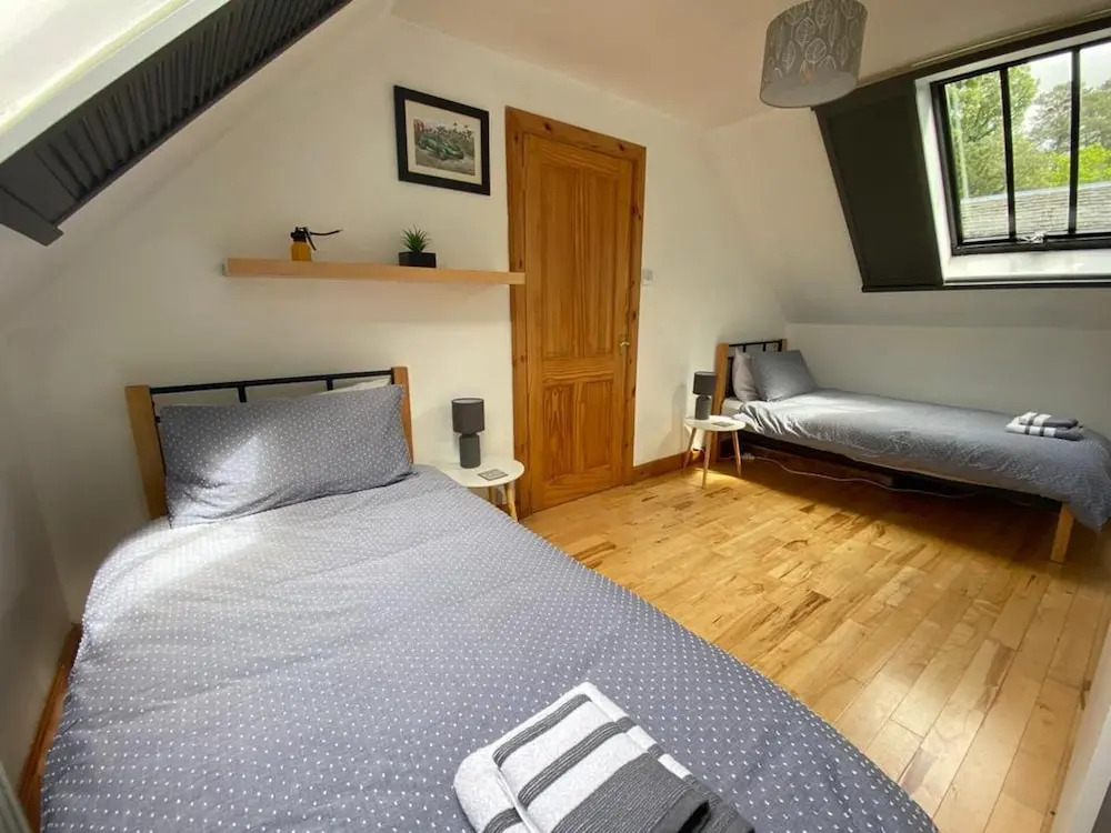Cosy Cottage on Secluded Private Estate