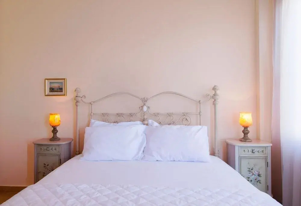 Seafront Karavi Villa with private sea access - Iris Villas Lefkada