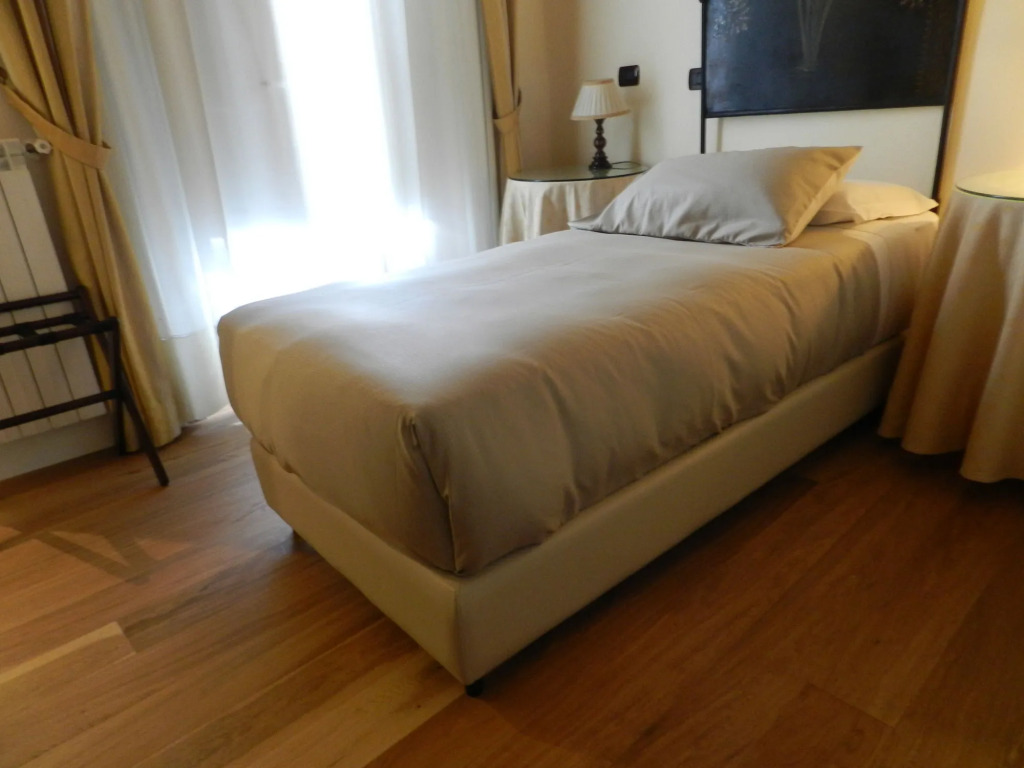 Etnea suite 668