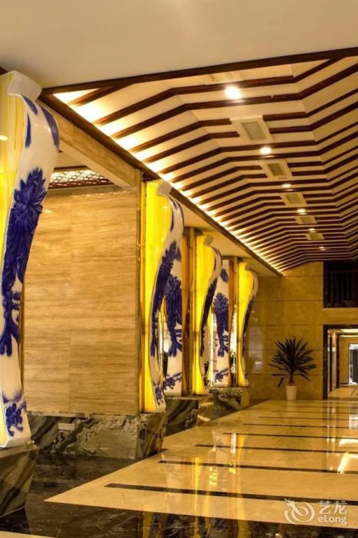 Jinyi Holiday Hotel