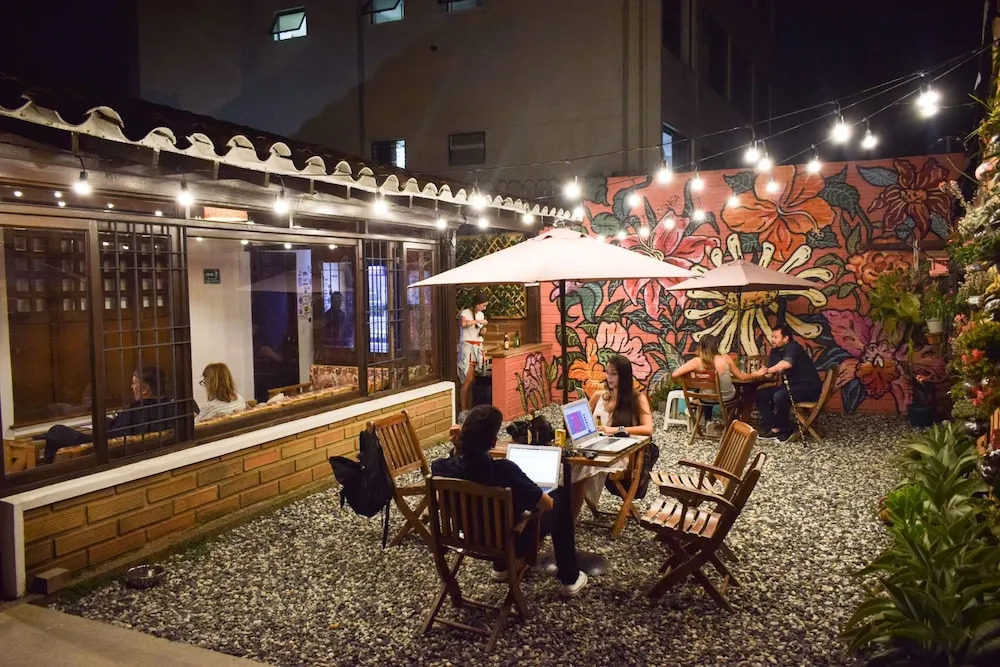 Hostal Casa Lirio