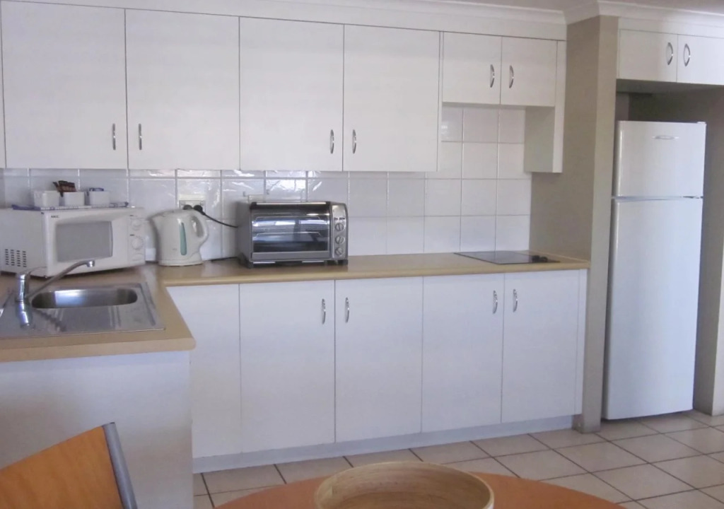 Cosmopolitan Motel & Serviced Apartments