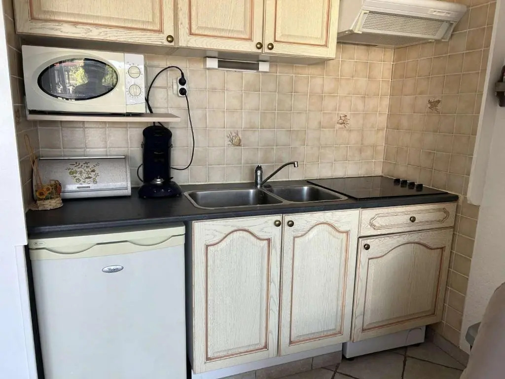 Appartement Port Camargue, 1 pièce, 4 personnes - FR-1-250-151
