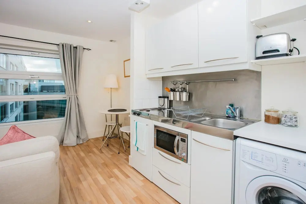 Studio Flat in Southwark