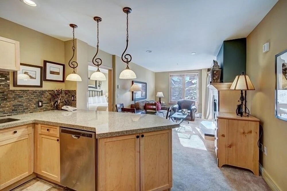 8179 Silver Mill 2 Bedroom Condo by RedAwning