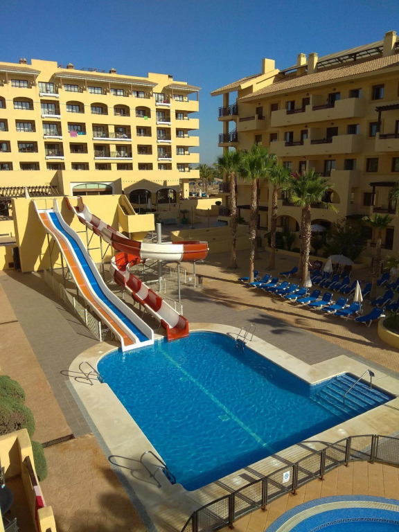 Serena Golf Apartamentos