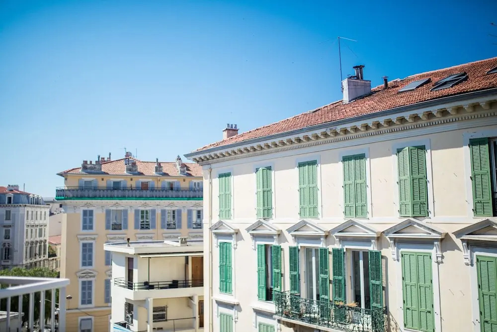 Le Palace AP4111