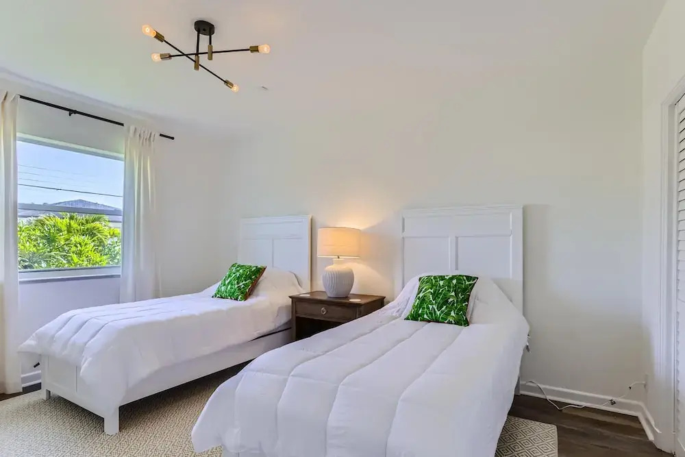 The Glenn House Vacation Home - New
