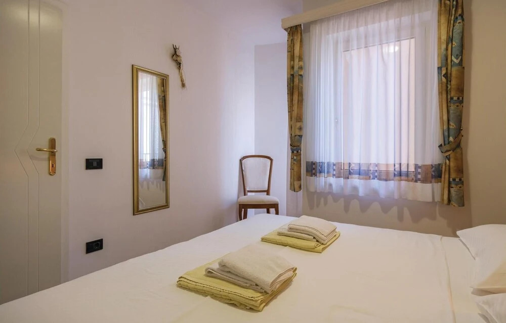 Stunning Home in Medulin With Wifi and 1 Bedrooms