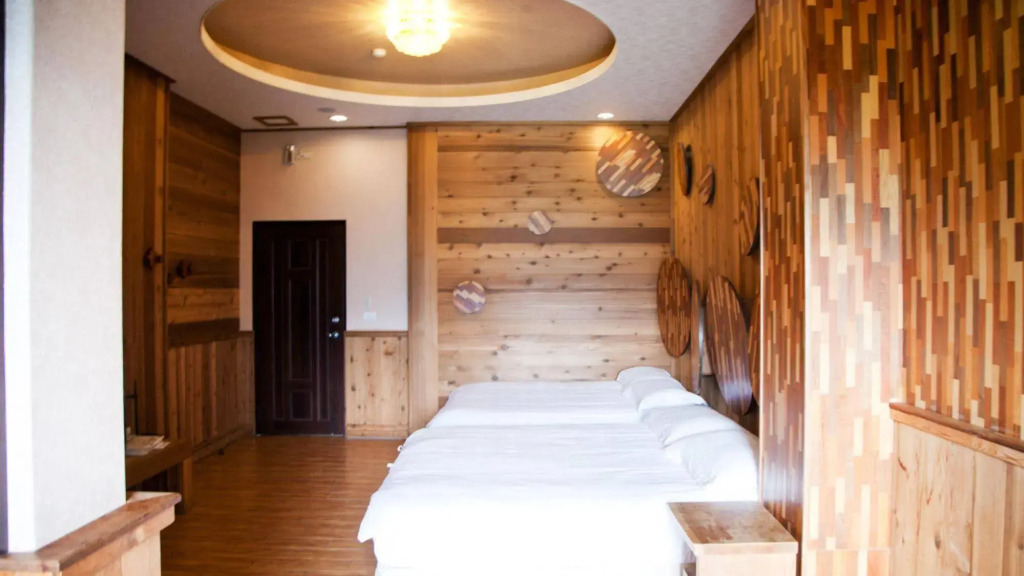 Spring Ground Resort