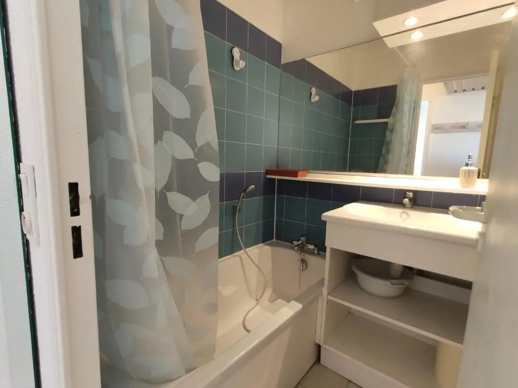 Appartement Juan les Pins, 2 pièces, 4 personnes - FR-1-252-164