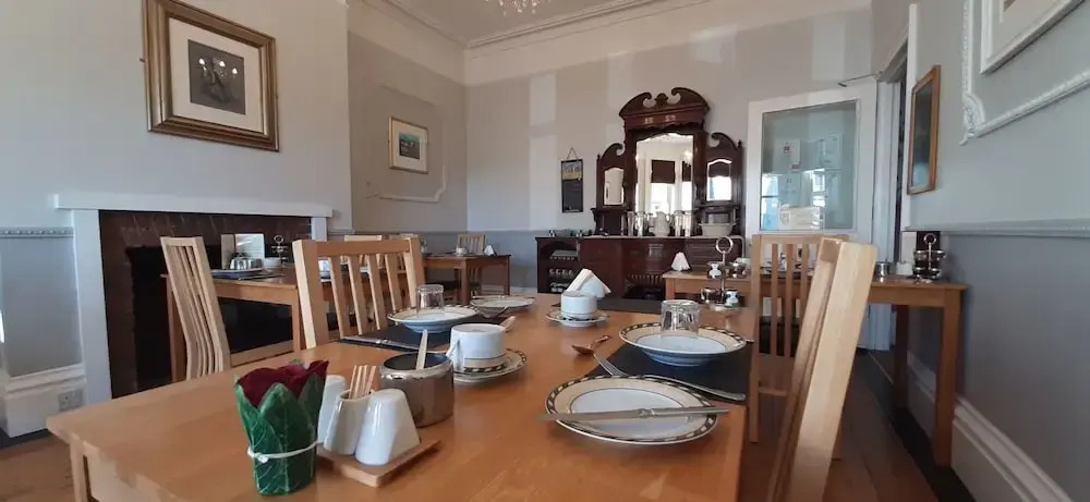Brooke House