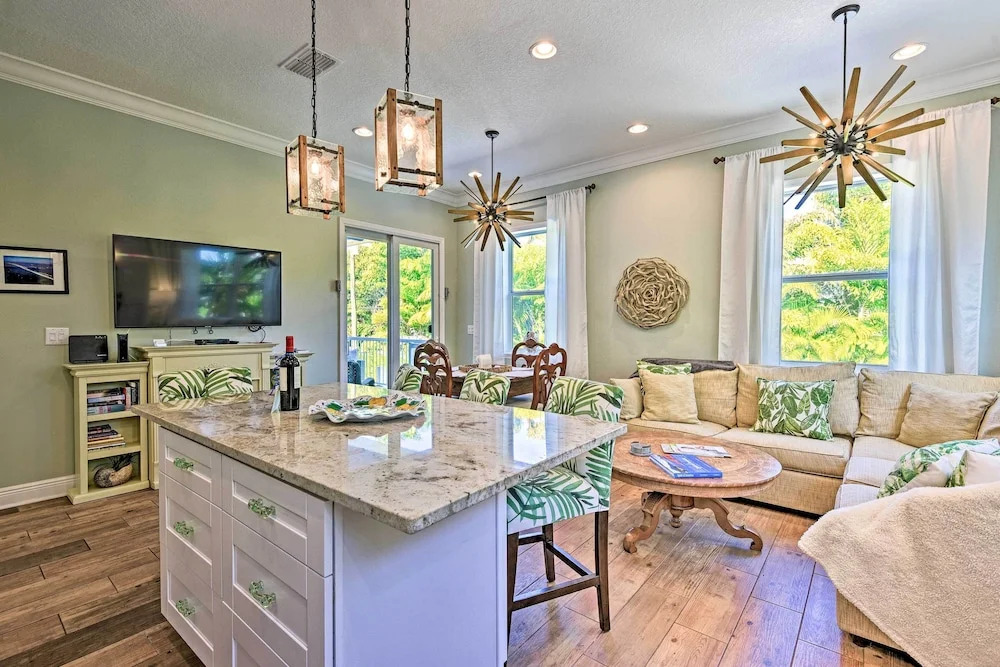 'chic on the Beach': Anna Maria Island Escape!