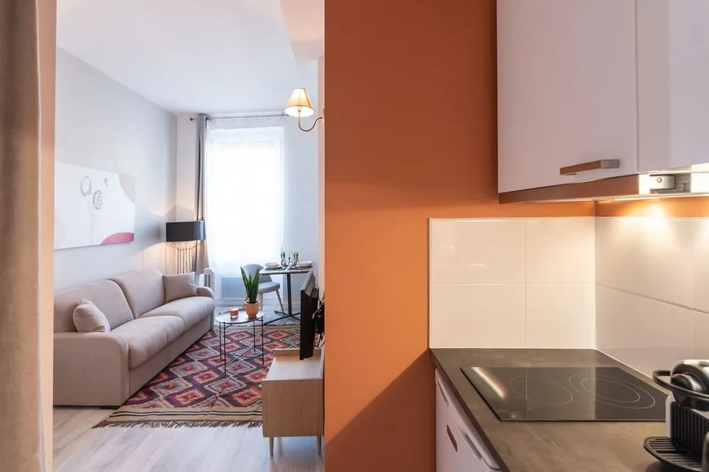 Renting Lyon Pirard