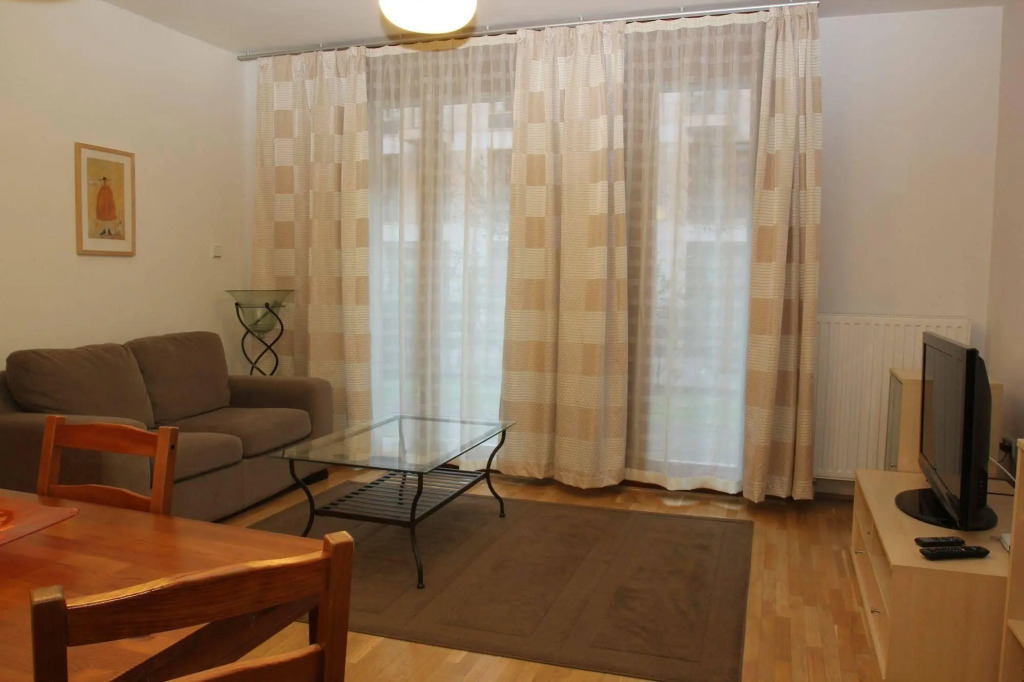 Adler Apartments