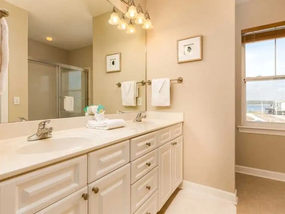 Windswept by Meyer Vacation Rentals