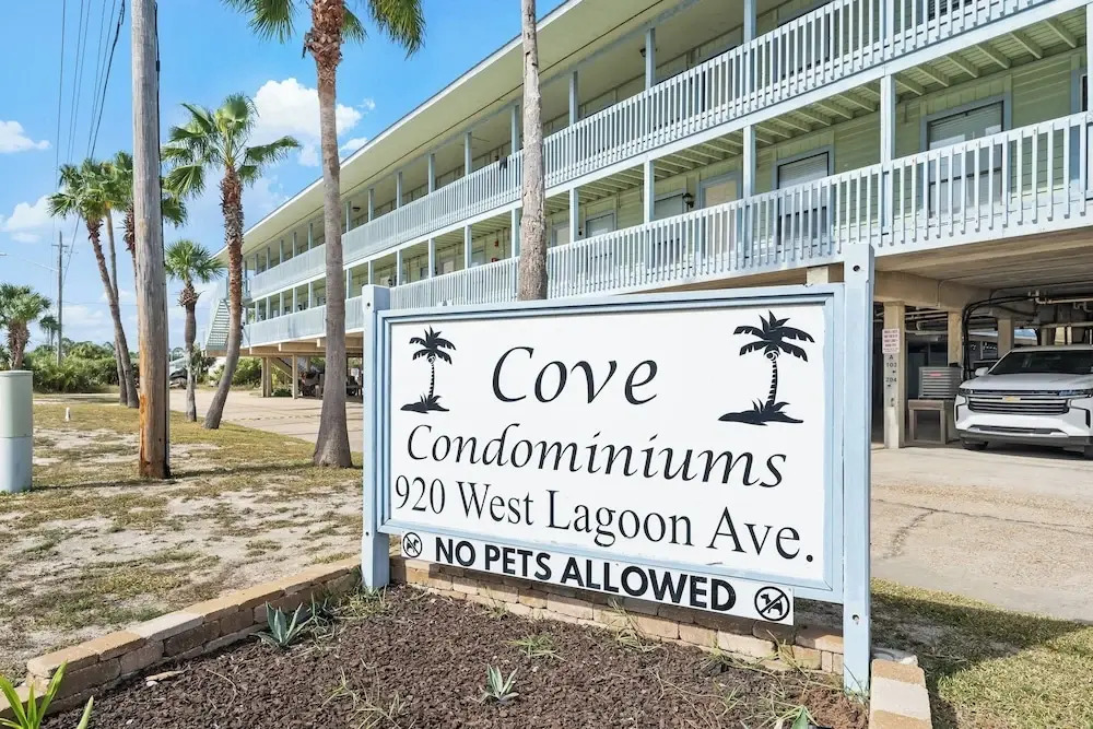 Bunk Bed Beach Base | 2BR Family Retreat at The Cove