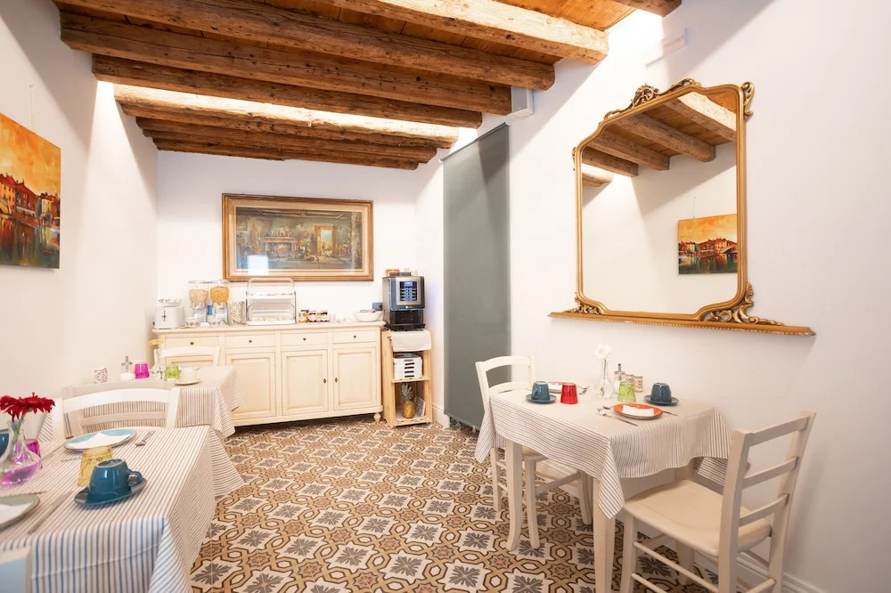 B&B Basta Bussare