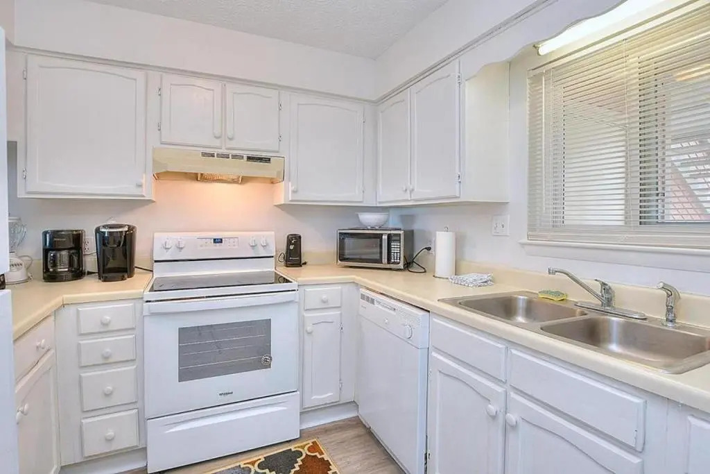 Oak Island Beach Villa 1501