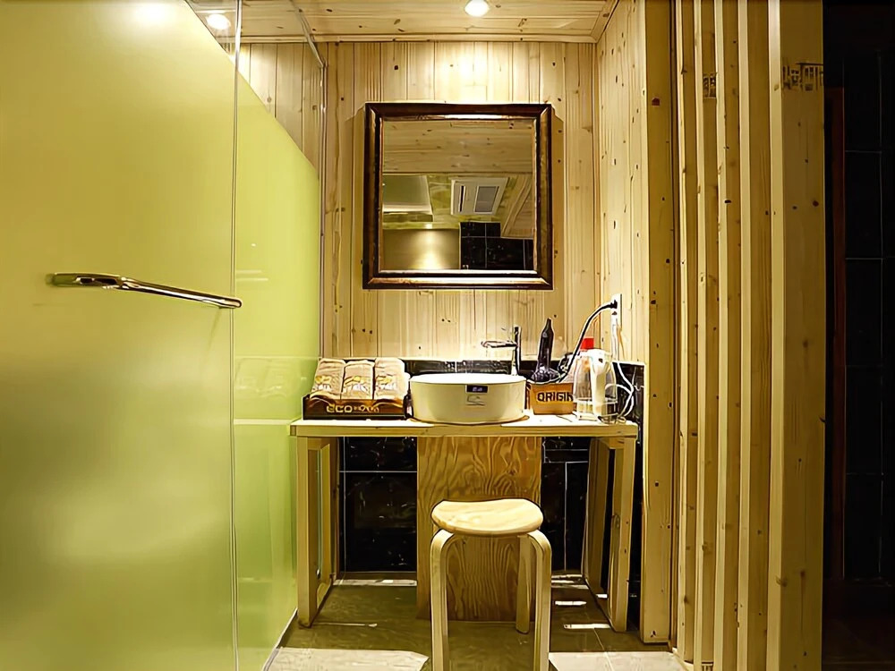 Eco Hotel