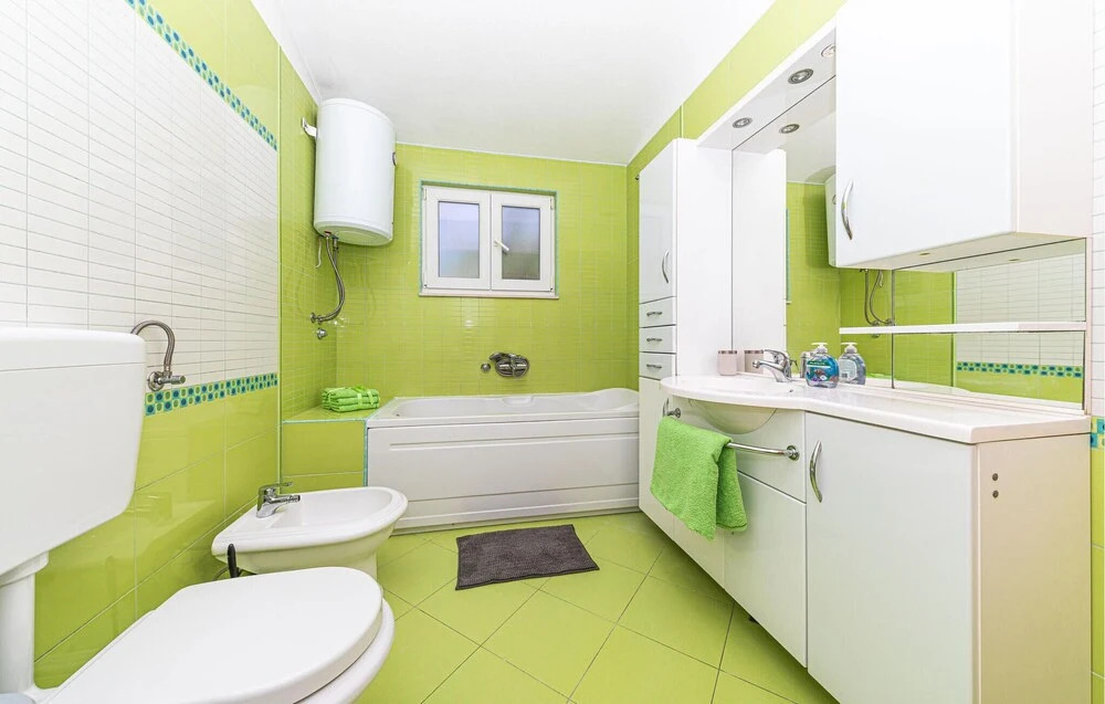 Stunning Apartment in Plano With Outdoor Swimming Pool, Wifi and 2 Bedrooms