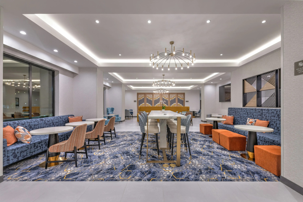 Hampton Inn & Suites Irving Hwy 183