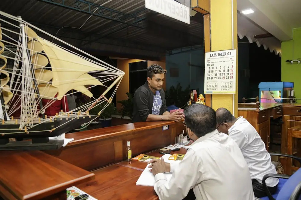 Ronaka Airport Transit Hotel