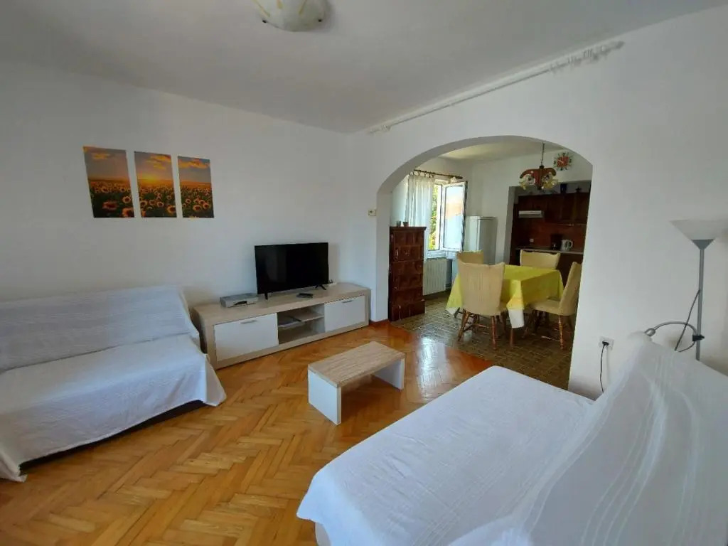 Apartment Marin