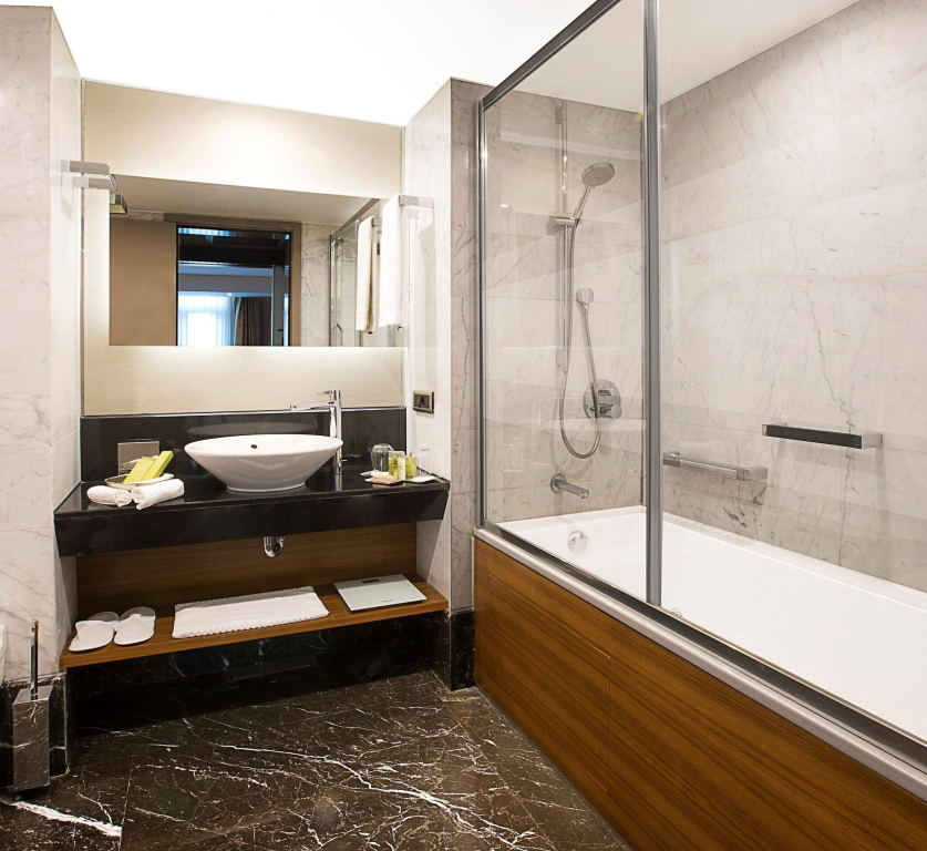 Отель Doubletree By Hilton Istanbul Old Town