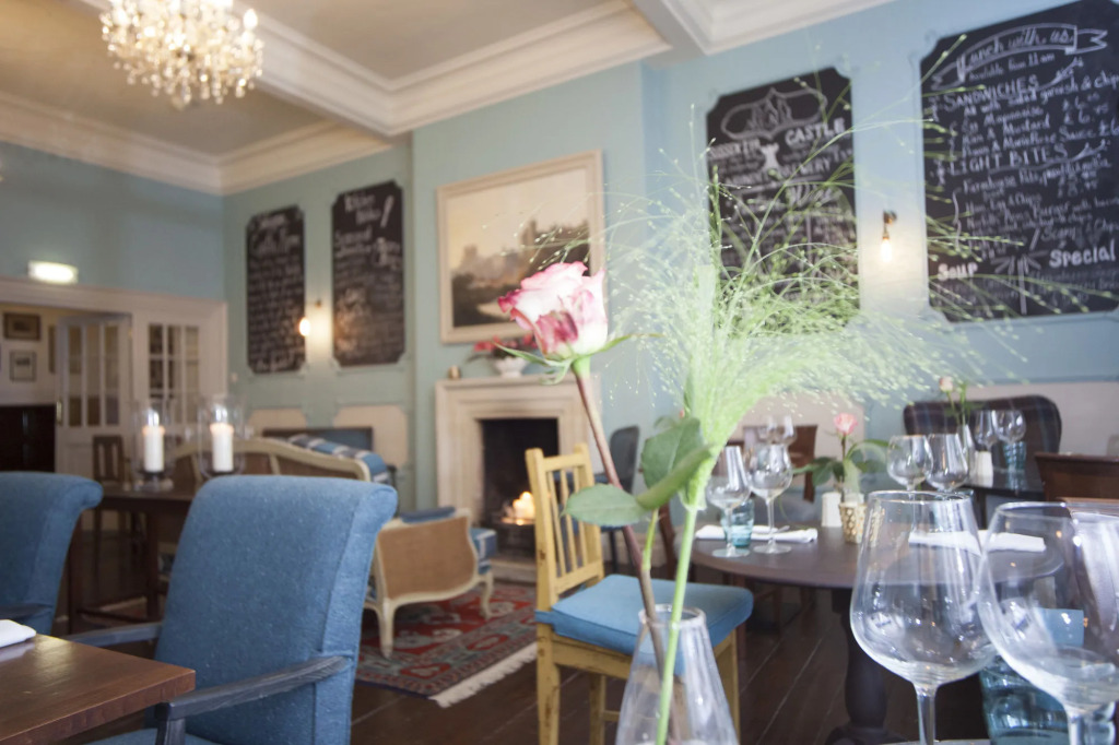 Norfolk Arms Hotel - Arundel