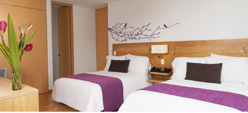 Hotel bh Parque 93