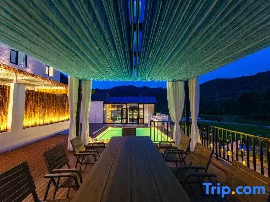 Yunmanli Garden Hot Sping  Resort  Homestay
