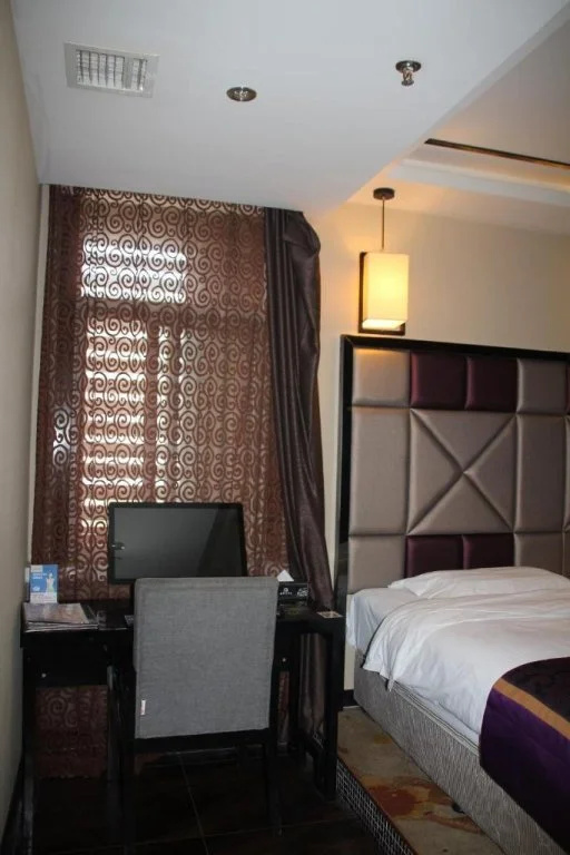 Yongqing Hotel