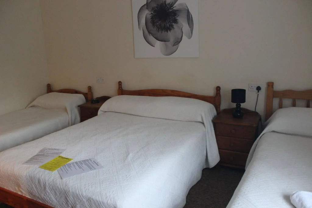 Little Foxes Hotel & Gatwick Airport Parking