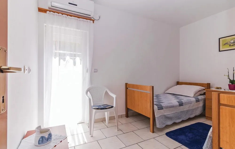 Awesome Apartment in Vir With 2 Bedrooms and Wifi